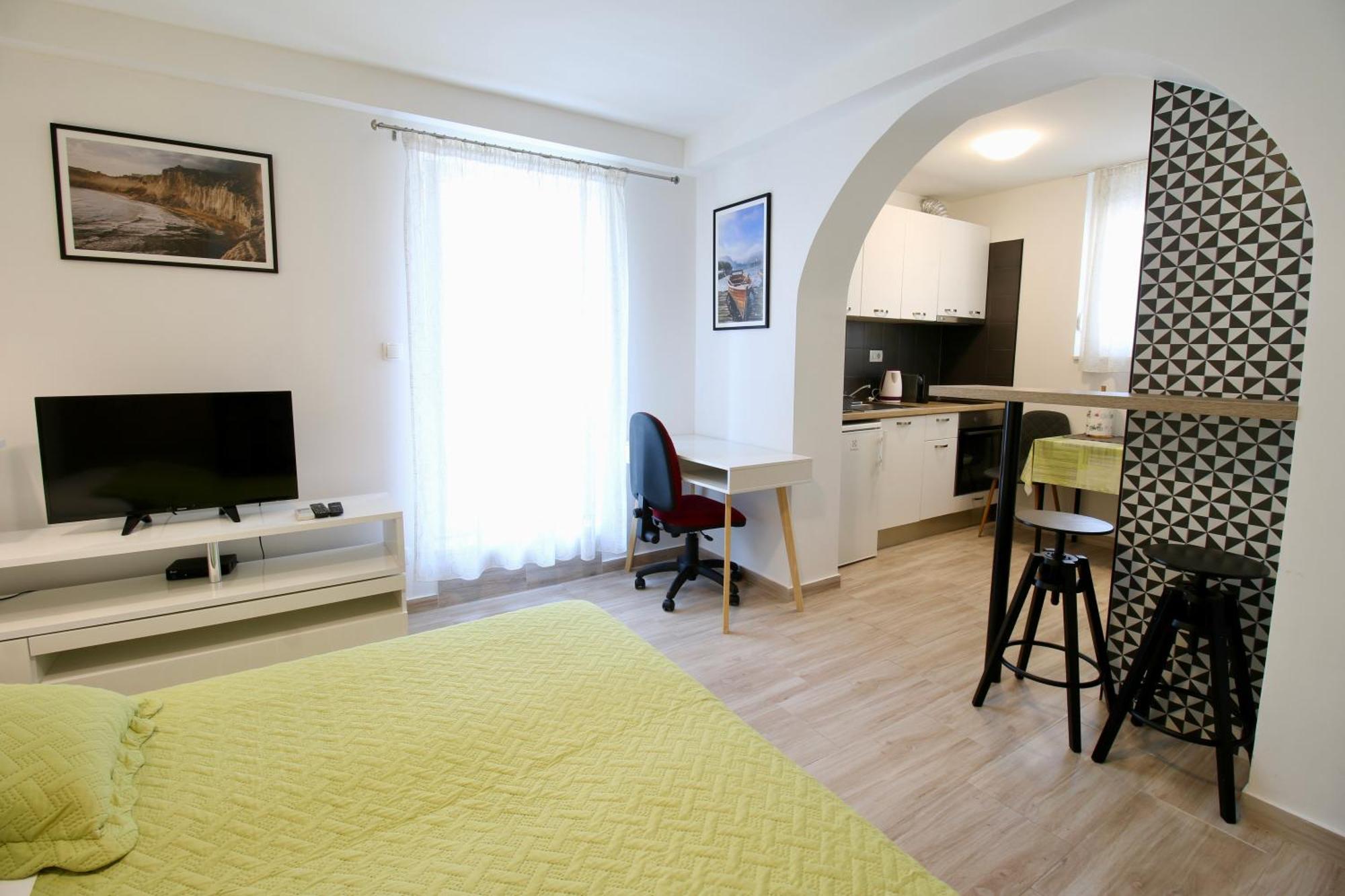 Velin Apartment สปลิท ภายนอก รูปภาพ