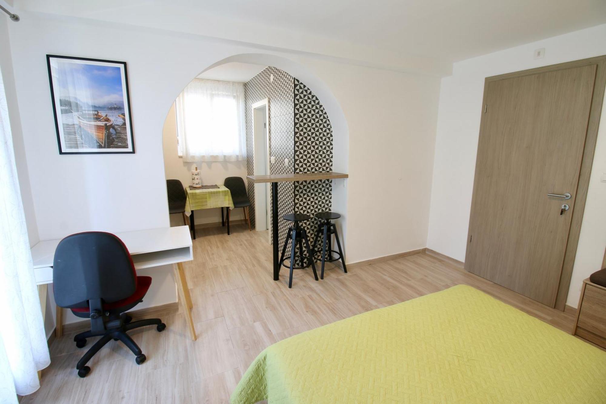 Velin Apartment สปลิท ภายนอก รูปภาพ