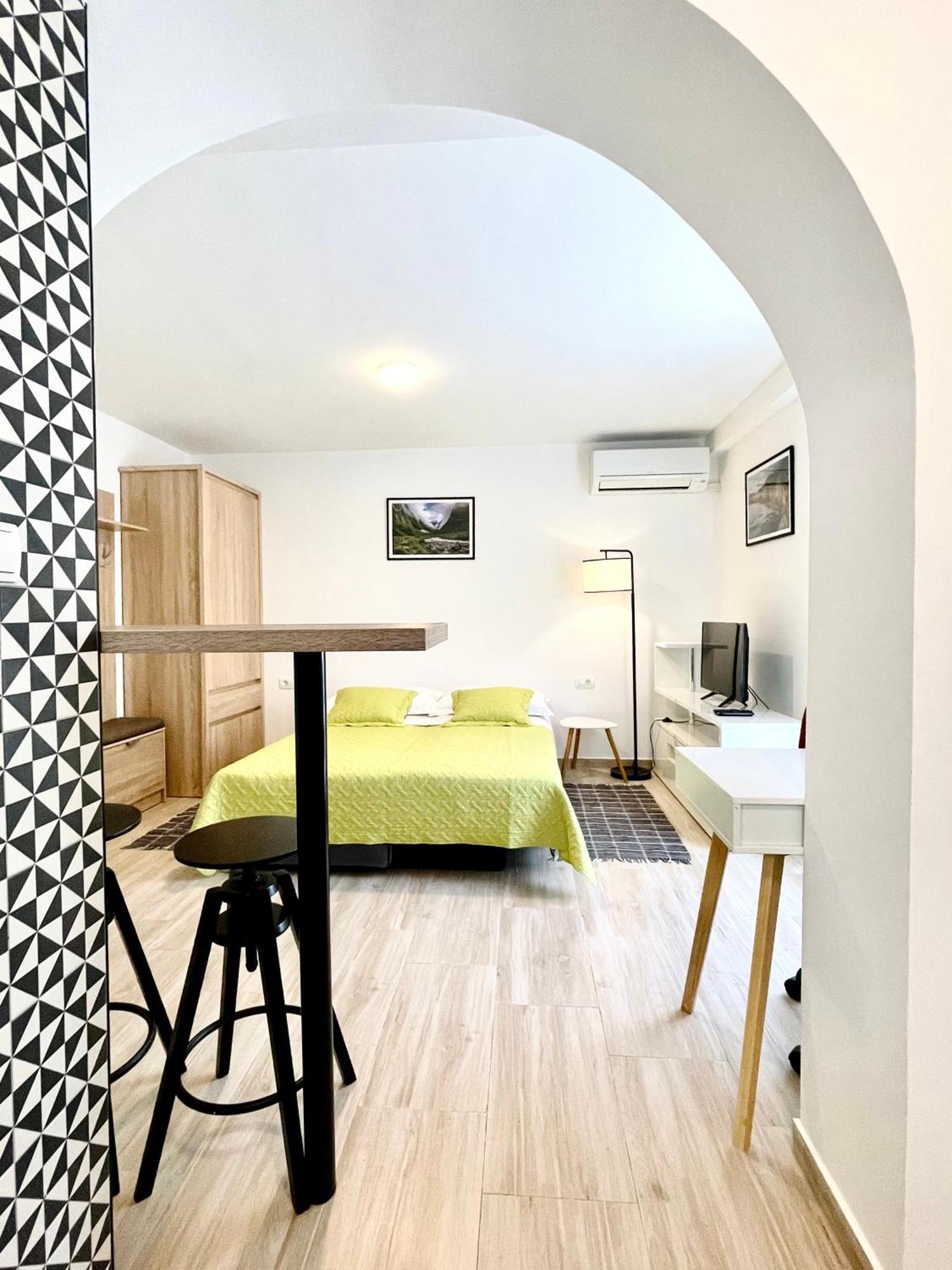 Velin Apartment สปลิท ภายนอก รูปภาพ