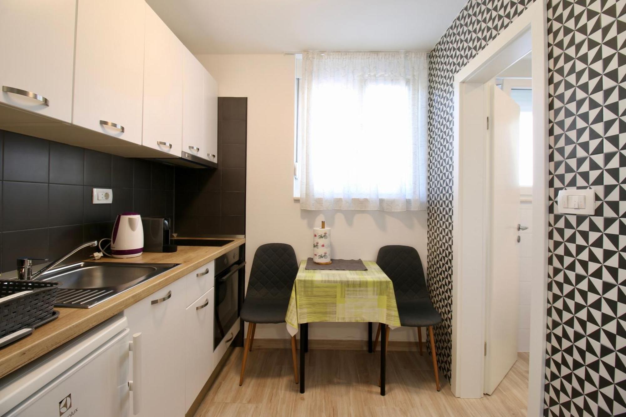 Velin Apartment สปลิท ภายนอก รูปภาพ