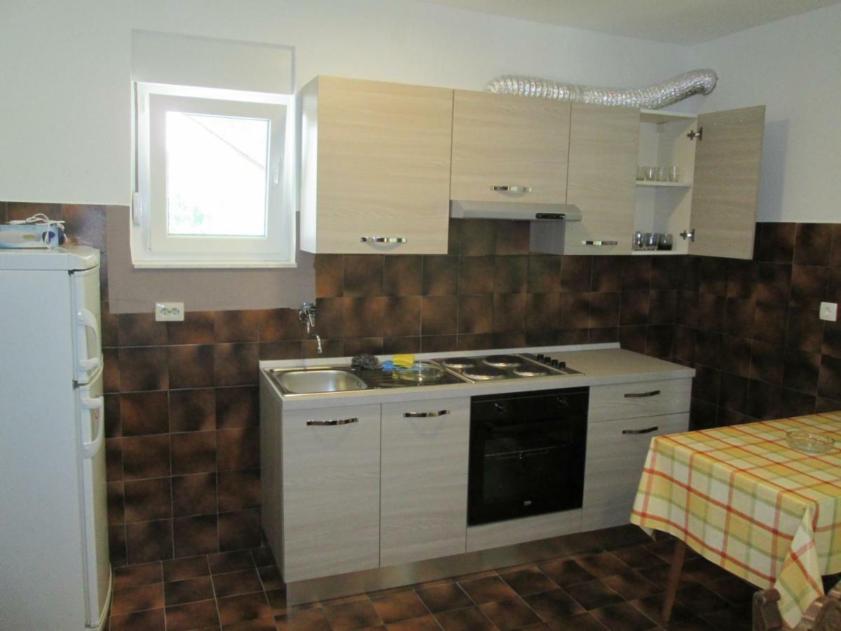 Velin Apartment สปลิท ภายนอก รูปภาพ