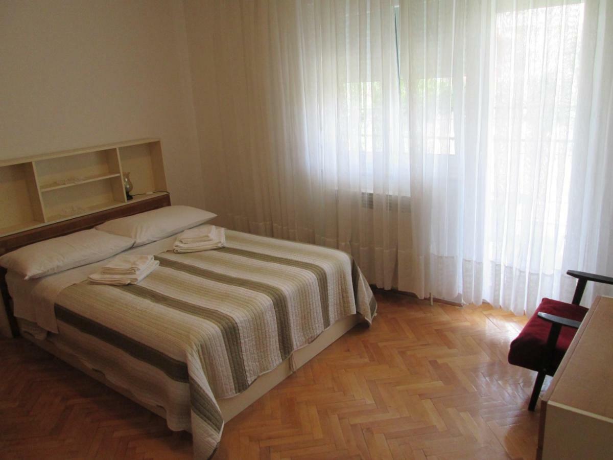 Velin Apartment สปลิท ภายนอก รูปภาพ