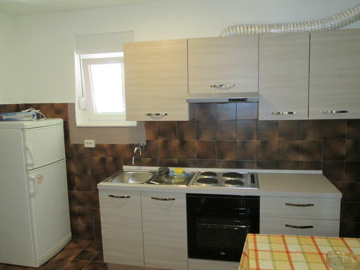 Velin Apartment สปลิท ภายนอก รูปภาพ