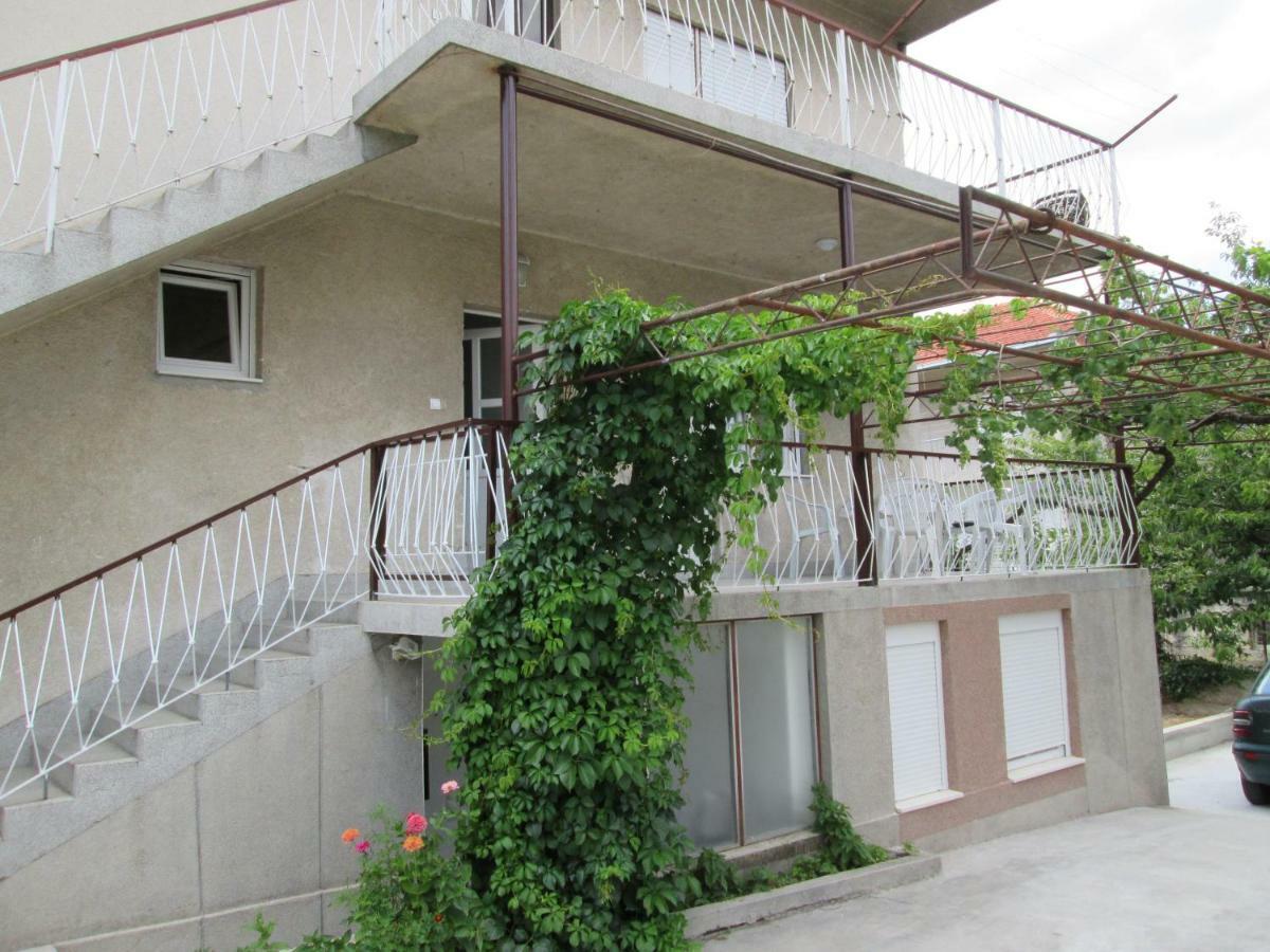Velin Apartment สปลิท ภายนอก รูปภาพ